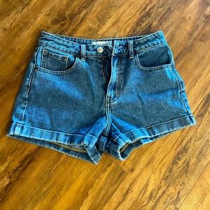 COPY - Pacsun Mom Shorts - size 24